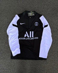 PSG WHITE SLEEVES BLACK ZIPPER
